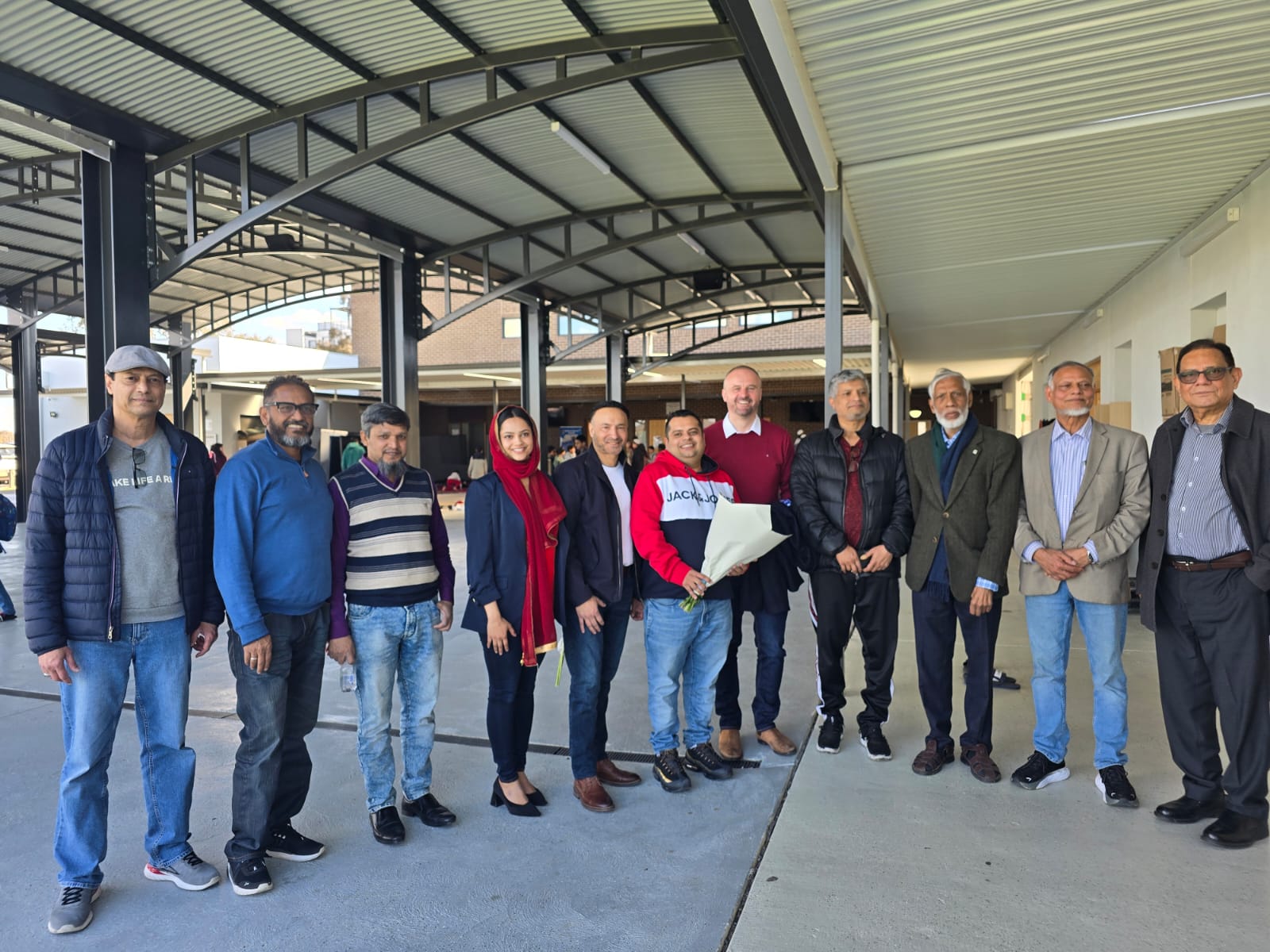 Chief Minister Andrew Barr and Mallika Raj visited Gungahlin Masjid